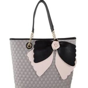 Betsey Johnson Scallop Bow Tote Bag